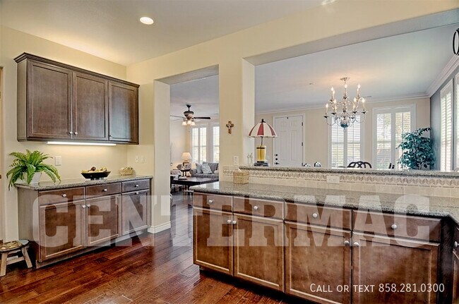 Building Photo - 10777 Canyon Grove Trail