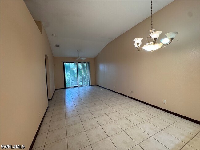 Building Photo - 7675 Meadow Lakes Dr
