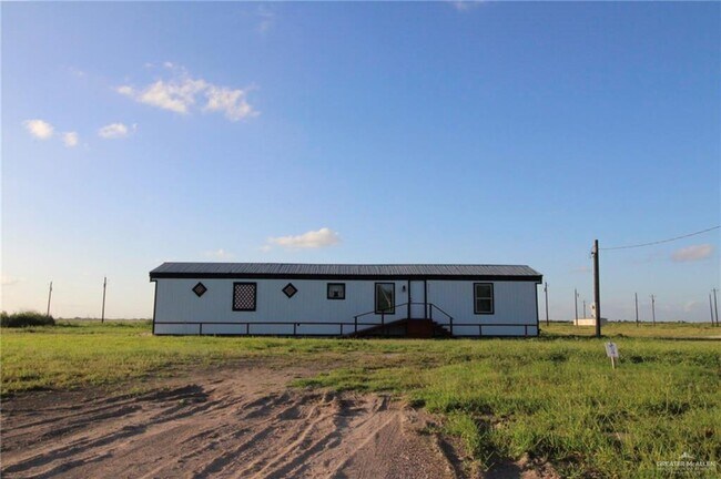 Building Photo - 19 Mile 11 N Rd