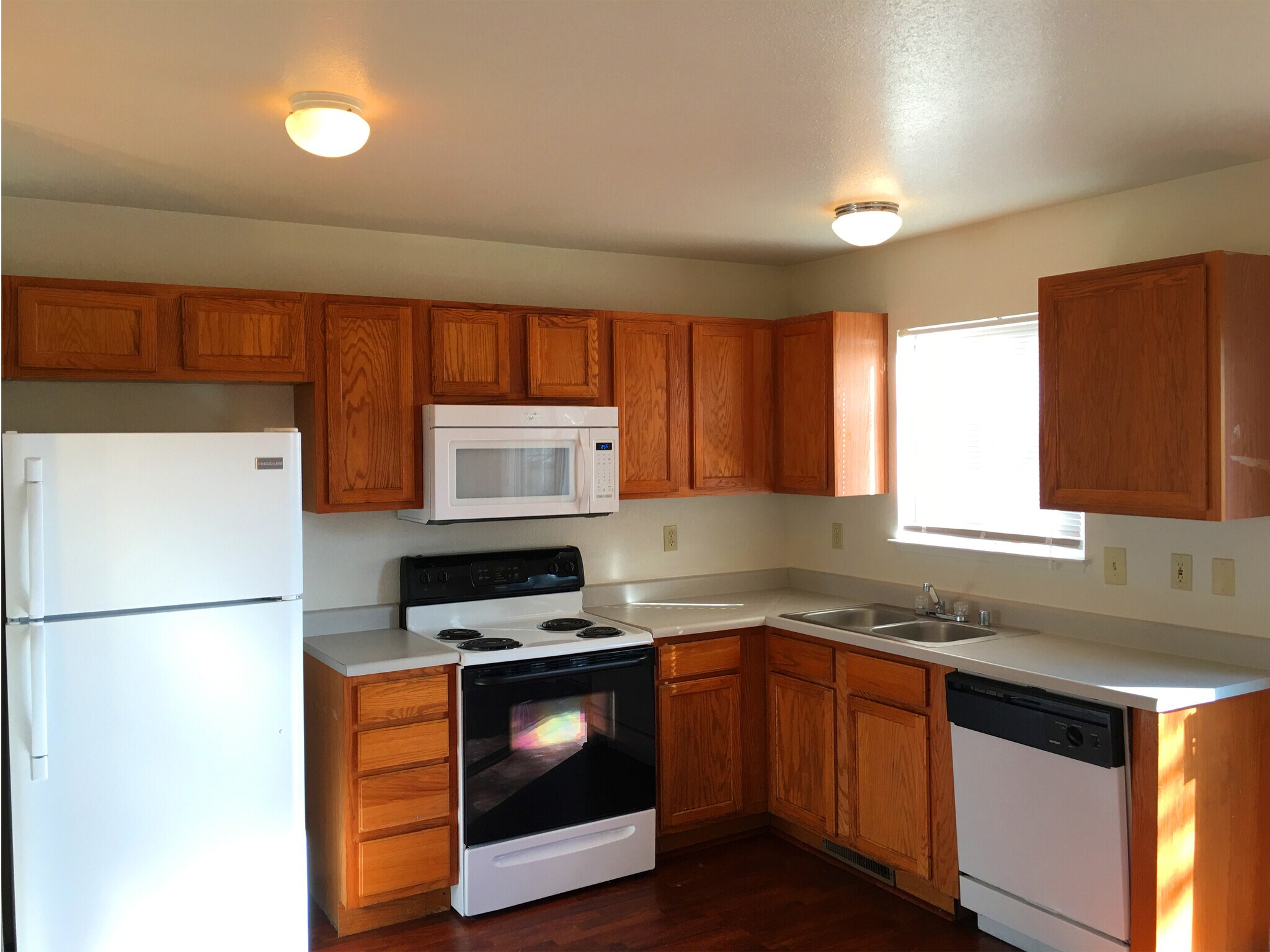 Building Photo - 103 North Harbin Avenue