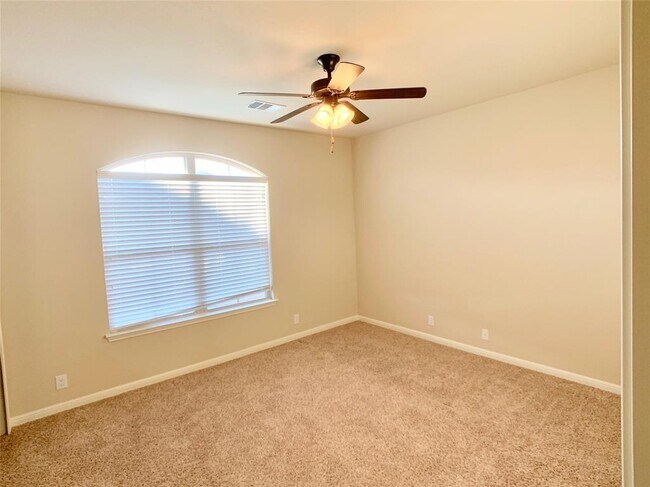 Building Photo - 14001 Avery Ranch Blvd