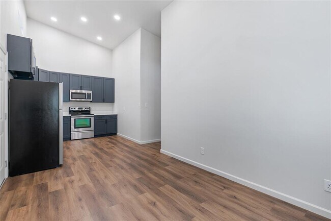 Building Photo - 23081 Nameless Rd