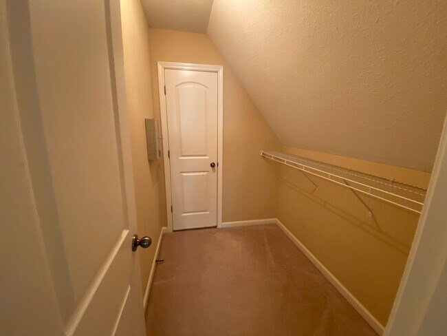 Building Photo - BARTLETT RENTAL HOME 3 BEDROOM 2 BATHROOM WITH FENCED BACKYARD