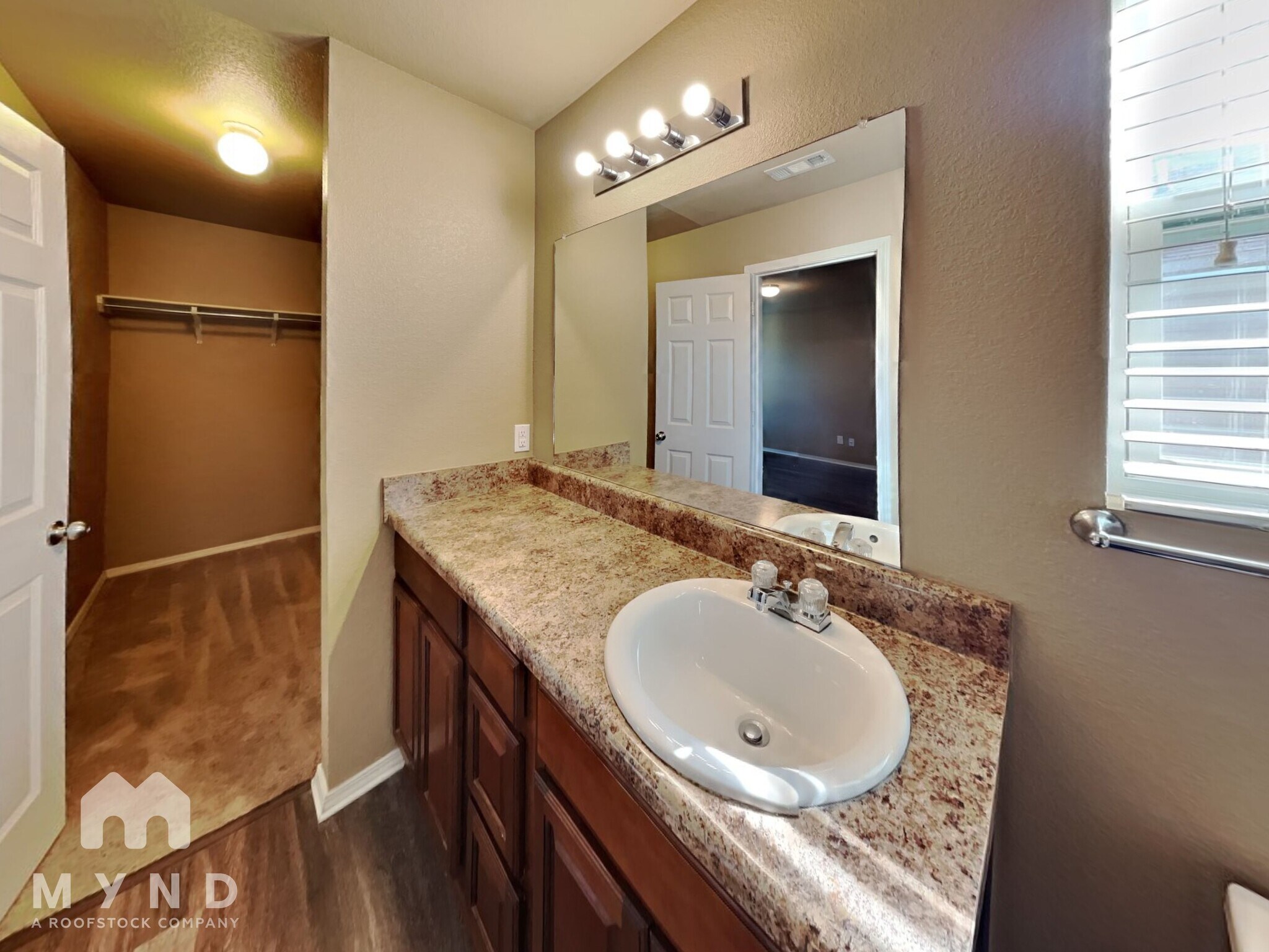Building Photo - 12405 Solandra Cir