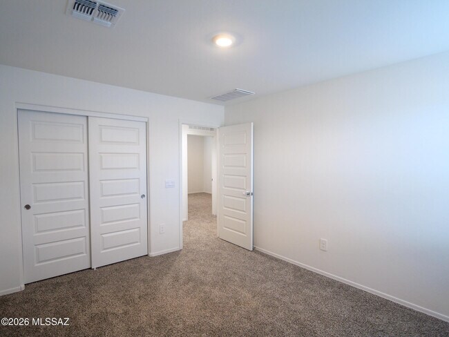 Building Photo - 12011 E Patricia Ann Dr