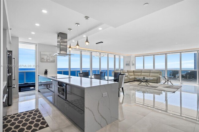 Building Photo - 1830 S Ocean Dr