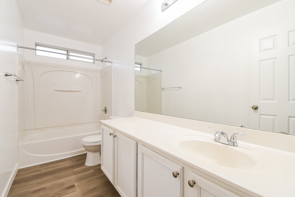 Building Photo - 31543 N Cactus Dr