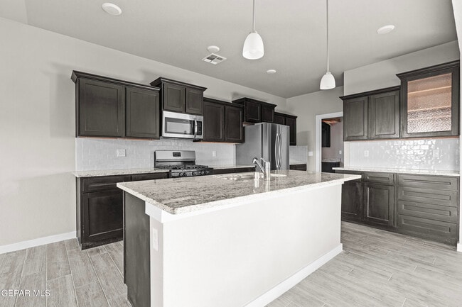 Building Photo - 6929 Black Mesquite Dr