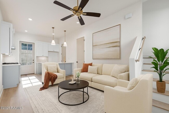 Building Photo - 208 Steiner Oaks