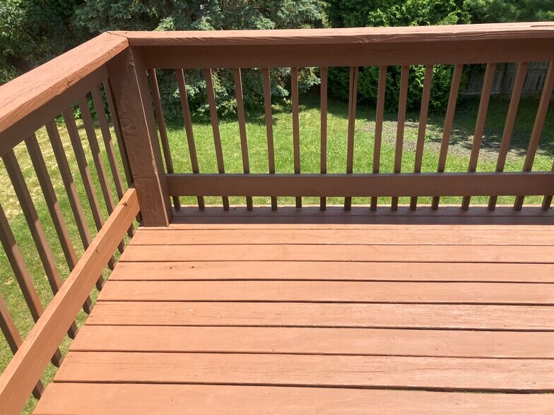 Back Deck - 3121 Shellers Bend Rd