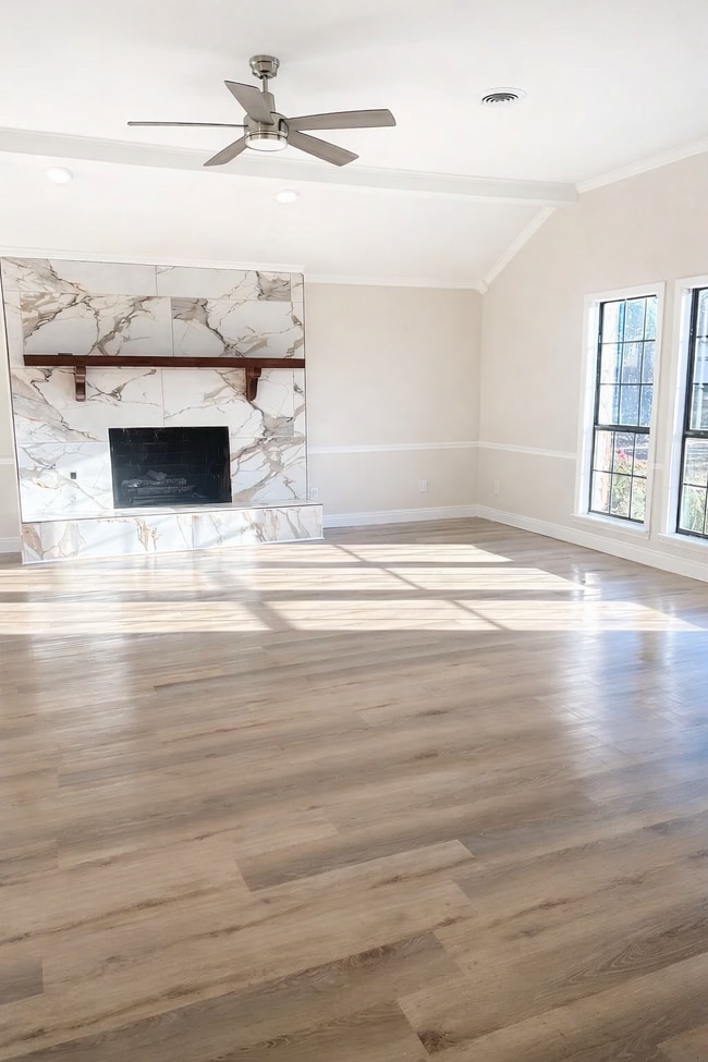 Building Photo - 2002 Bob White Dr