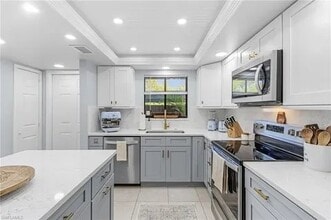 Building Photo - 15751 Windward Way Cir