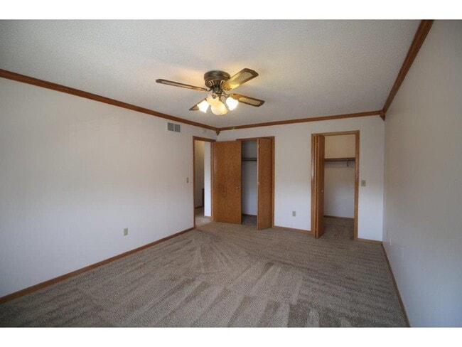 Building Photo - 13230 Meadowood Trail