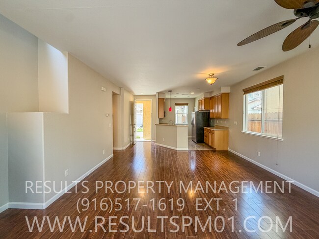 Building Photo - Lovely Sacramento 4 bedroom Home