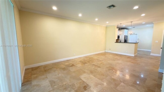 Building Photo - 3887 Tree Top Dr