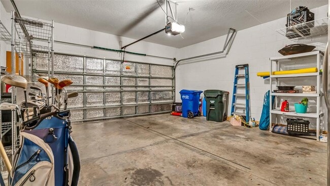 Building Photo - 12920 Whittington Ct