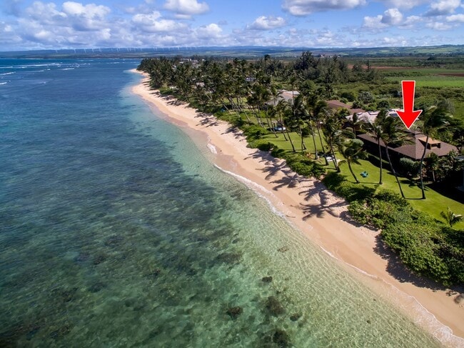 Building Photo - Hawaii Life Presents Mokuleia Beach House 3 bedrooms, 2 full bathrooms, Sleeps 8 - Beautifully bu...