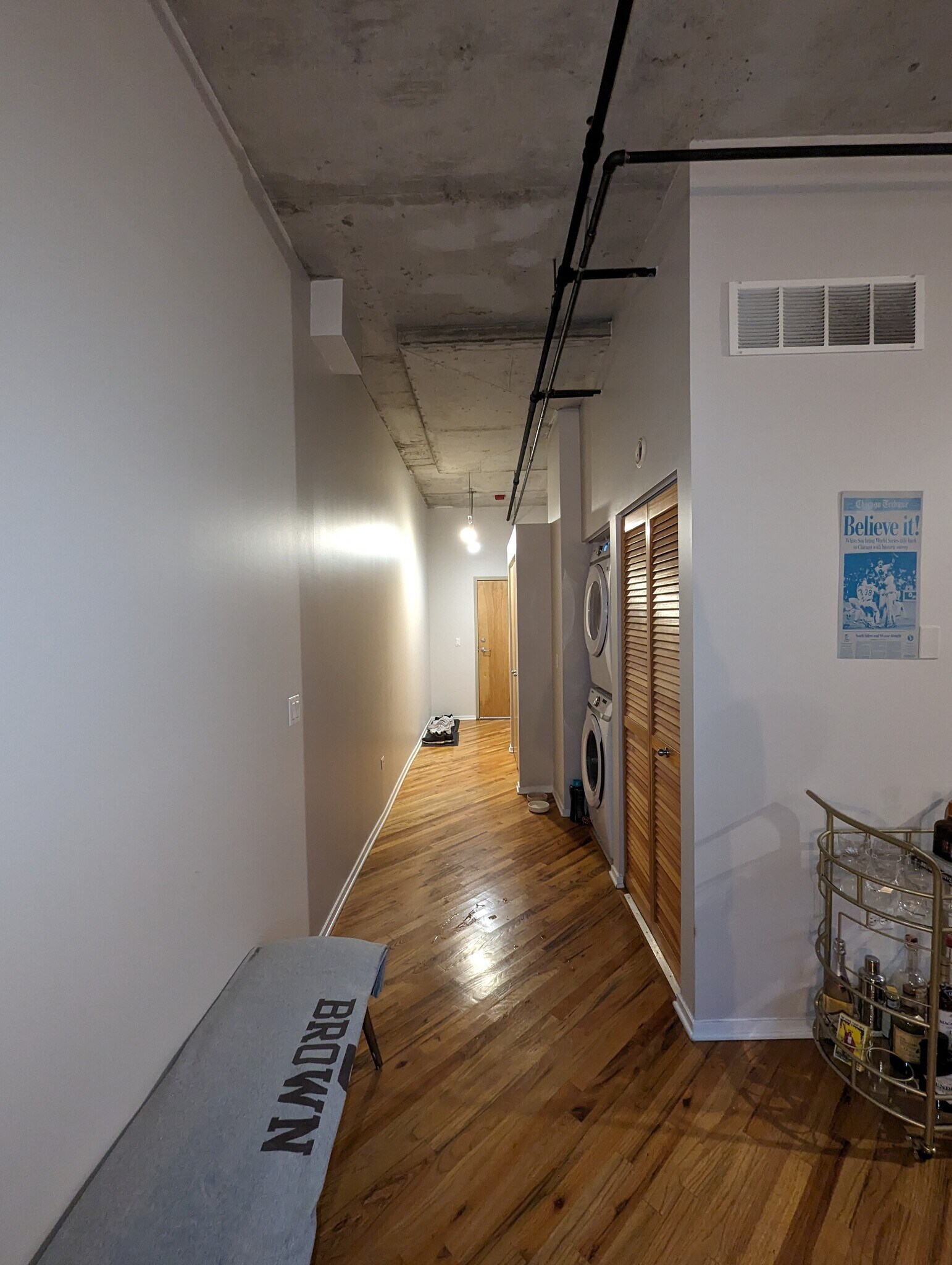 Building Photo - 6 S Laflin St