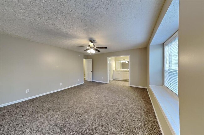 Building Photo - 2021 Kramer Way