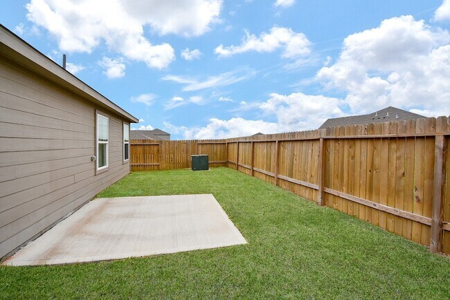 Building Photo - 405 Texas Olive Dr