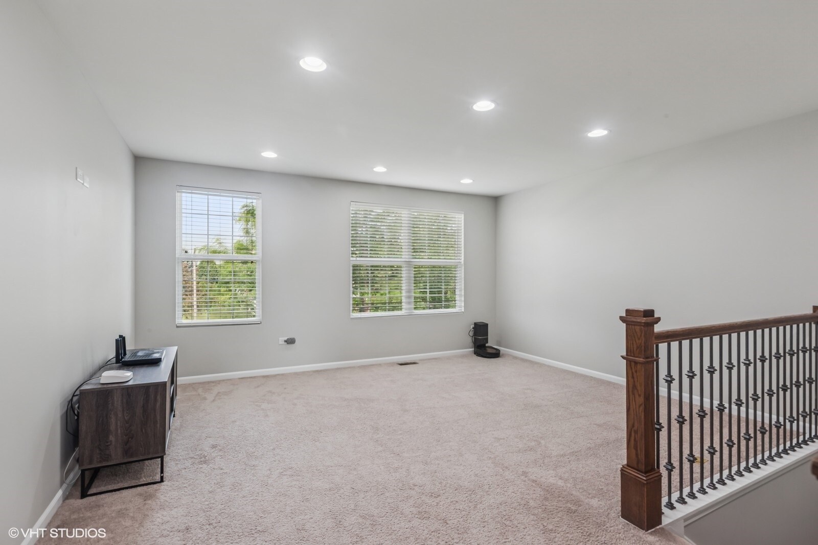Building Photo - 14117 Meadow Ln