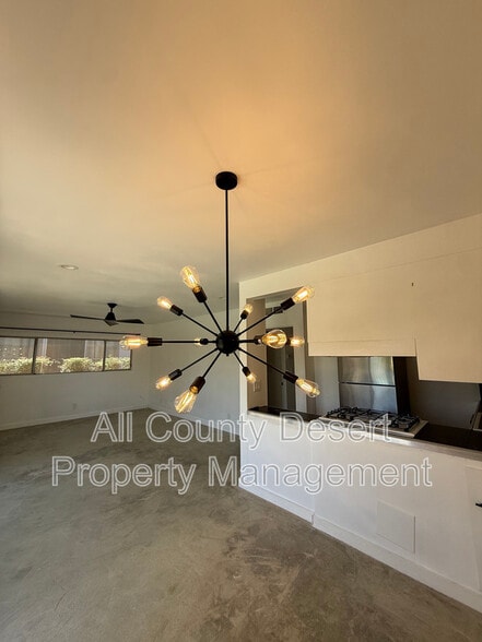 Building Photo - 46075 Ocotillo Dr