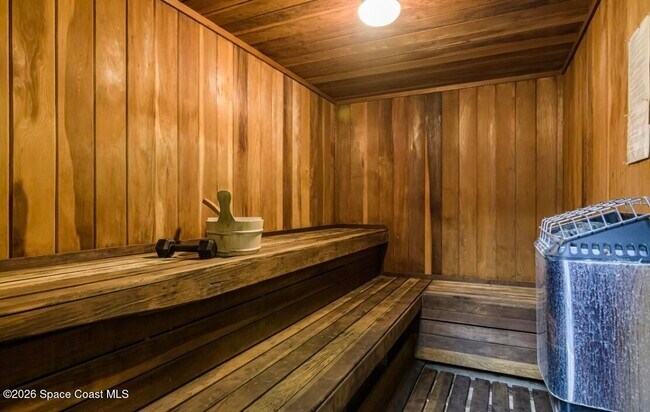 Building Photo - 840 N Atlantic Ave