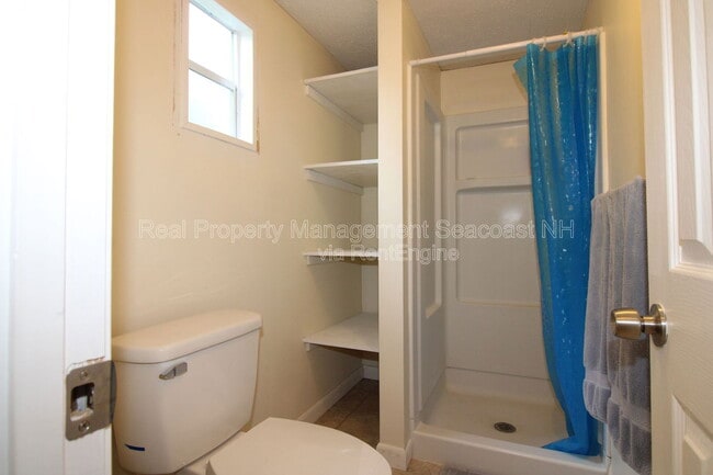 Building Photo - 997 NH-11