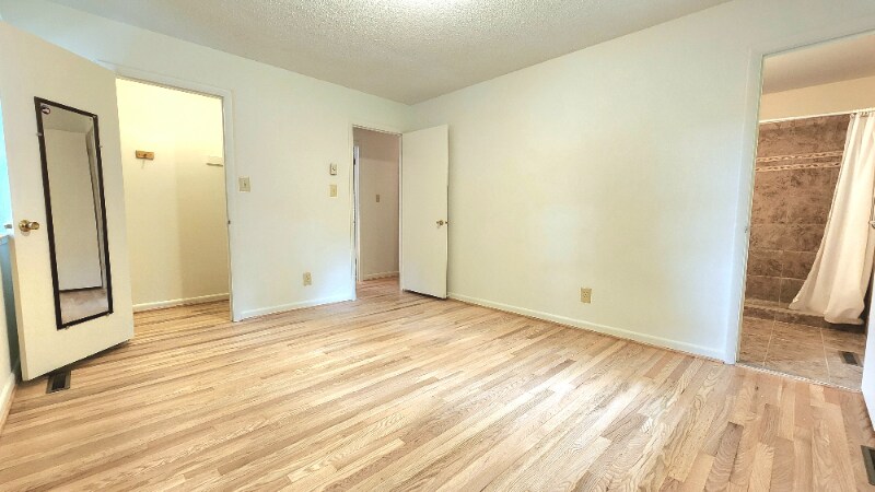 Building Photo - 2703 Candlenut Rd