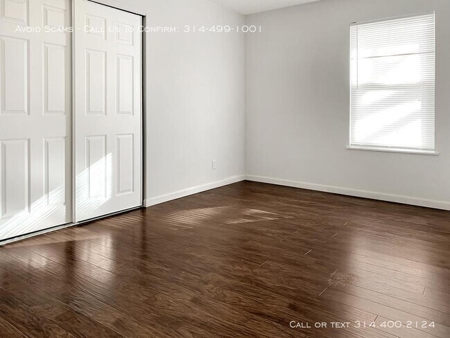 Building Photo - 10663 Farview Ave