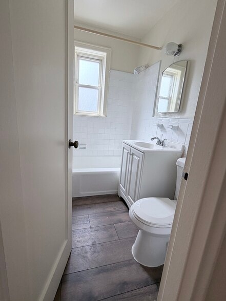 Building Photo - 175 Union Ave