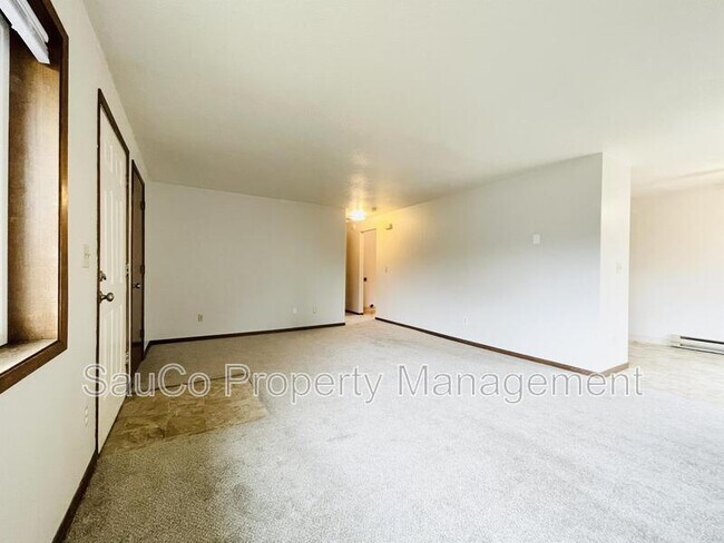 Building Photo - 1621 23rd Ave