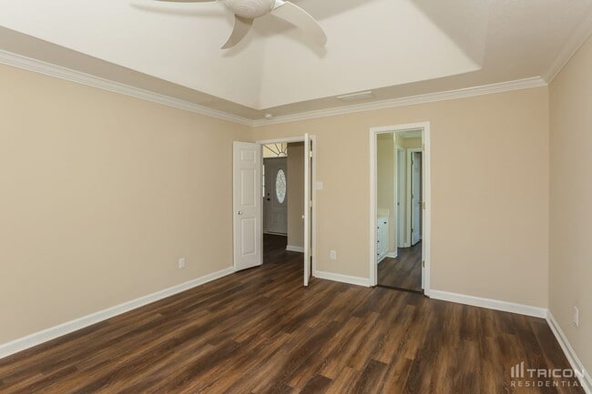 Building Photo - 9 Big Horn Ct