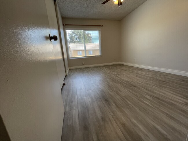 Building Photo - 13755 Caminito Vizzini