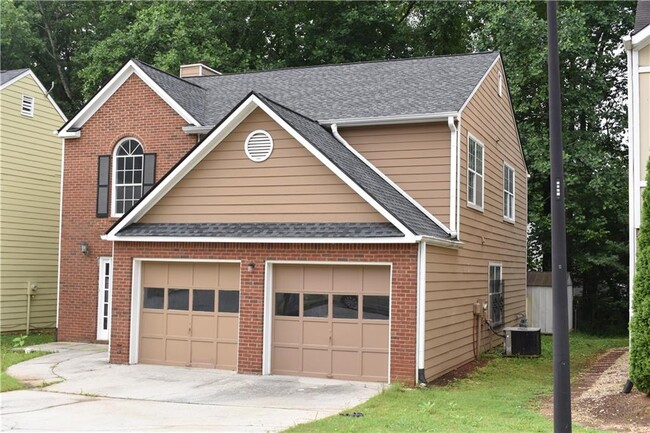 Primary Photo - 610 Durham Ridge Dr NW