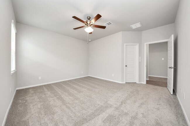 Building Photo - 22826 Xanthos St