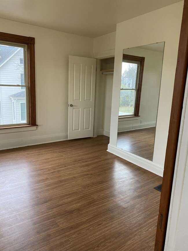 Building Photo - 8302 Curzon Ave