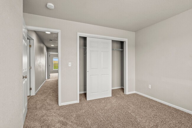 Building Photo - 5741 Summerland Drive