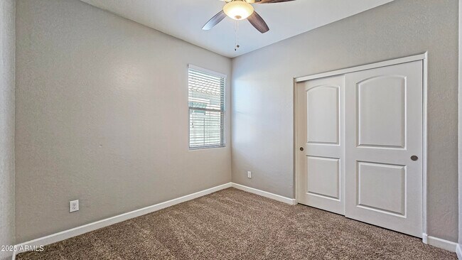 Building Photo - 23832 W Magnolia Dr