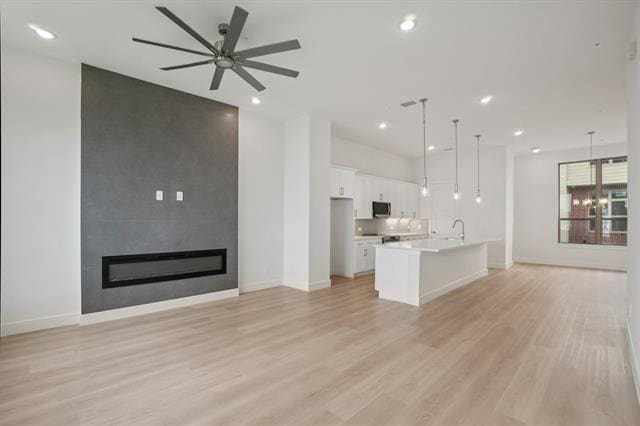 Building Photo - 13351 Goodland St