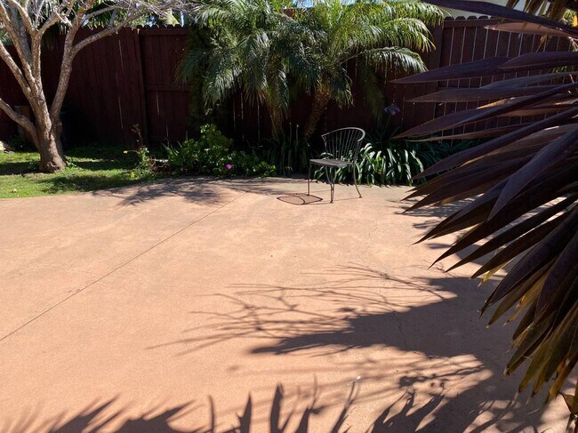 Building Photo - 5029 Douglas Ln