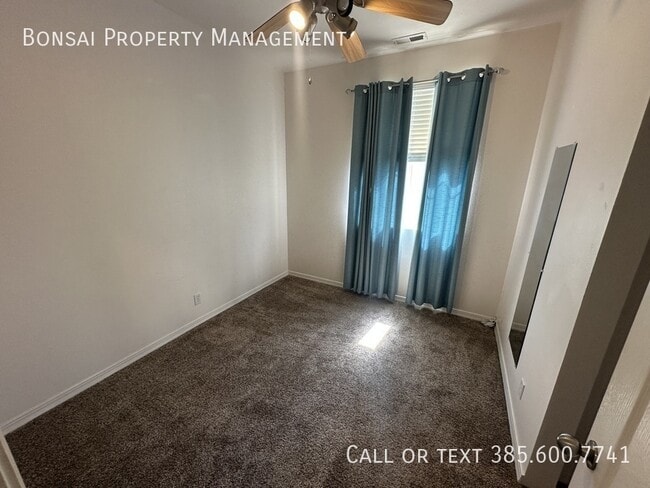 Building Photo - 3854 Garonne Ave