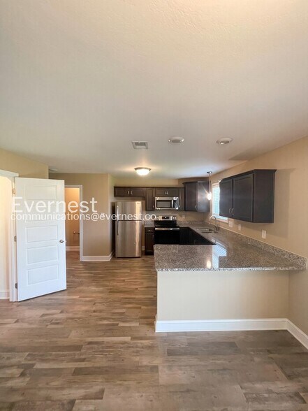 Building Photo - 311 Dugger Dr