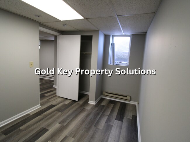 Building Photo - 517-519-519 Wheeling Ave