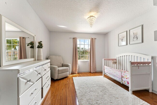 Building Photo - 7349 Oakboro Dr