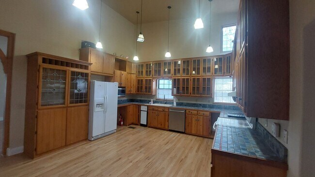 Building Photo - Medina Lake Views in Mico, TX