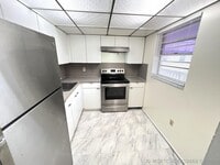 Building Photo - 15600 NW 7th Ave