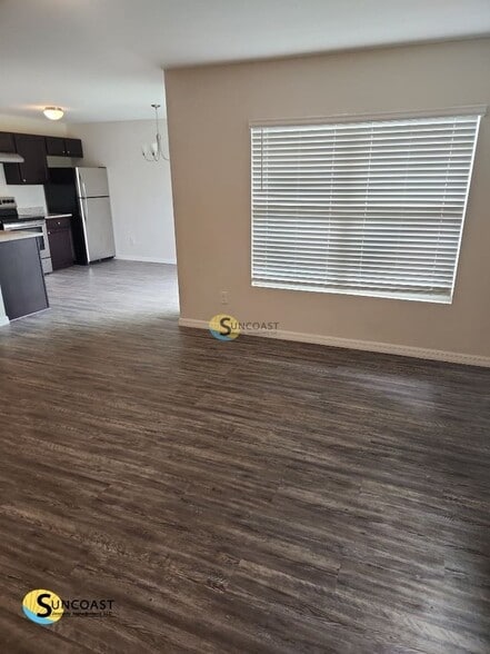 Building Photo - 11341 Poplin Ave