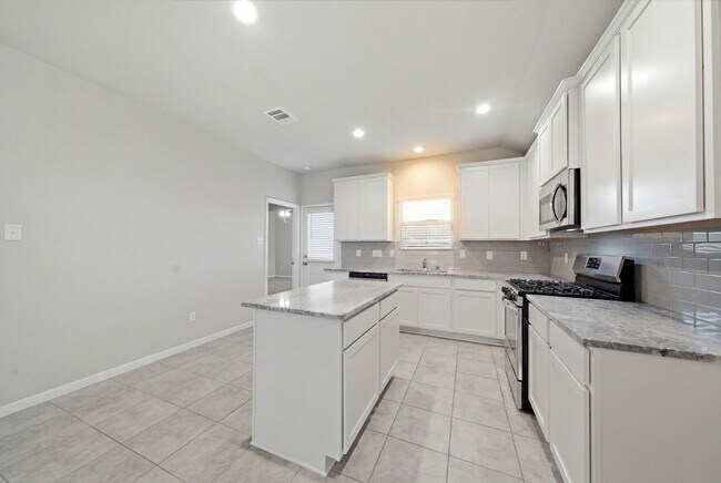 Building Photo - 1436 Sundown Gln Ln