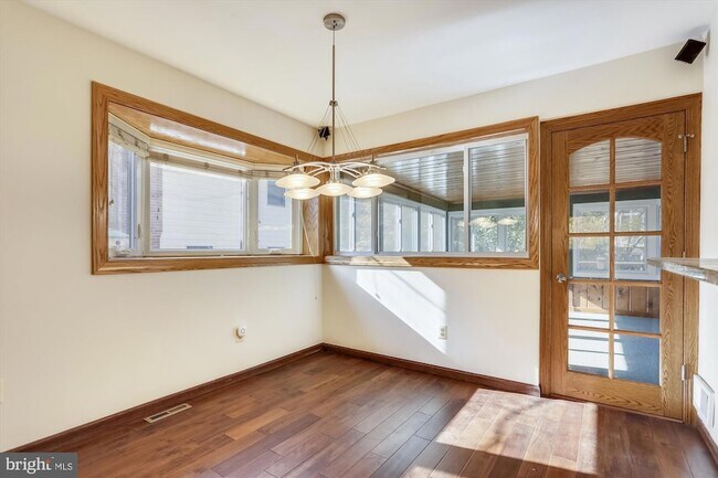 Building Photo - 6403 Tone Dr